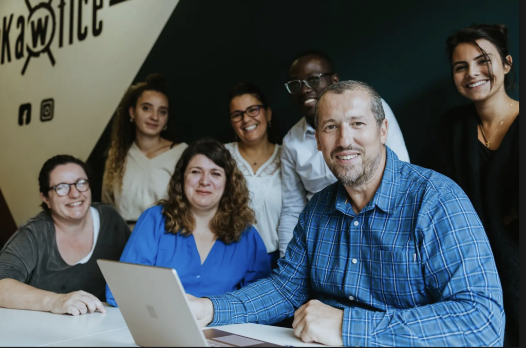 L'équipe de Prochaine aire qui vous aide à devenir entrepreneur si vous êtes aidant